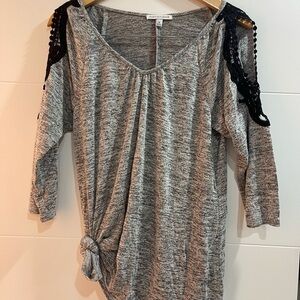 Very unique top gray and black Notation